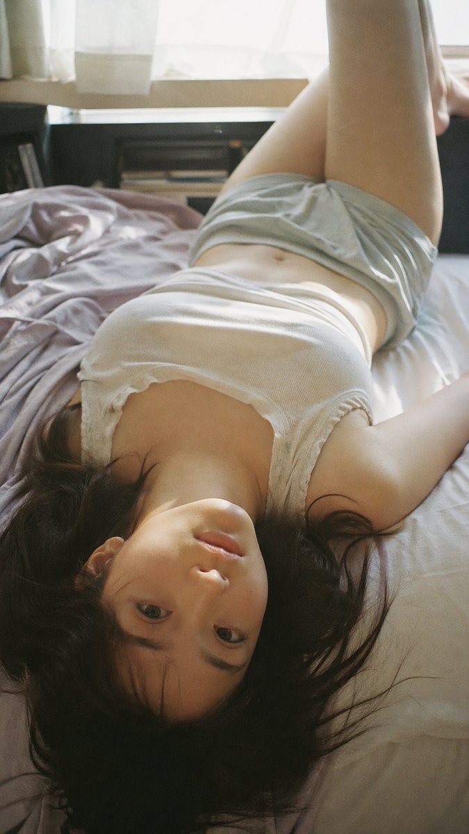 日系负片慵懒夏日倒影 / Japanese Film Lazy Summer Inverted，海报与插画，35mm、海报、插画，案例输出图 1