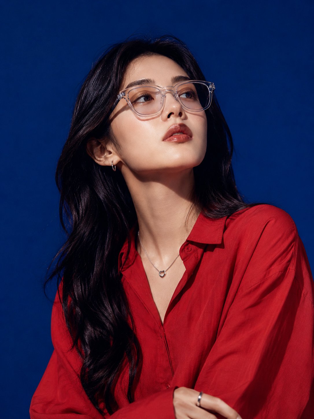 超写实东亚女性时尚眼镜大片 / Ultra Realistic East Asian Woman Fashion Eyewear，人像与摄影，人像、电影感、时尚，案例输出图 1