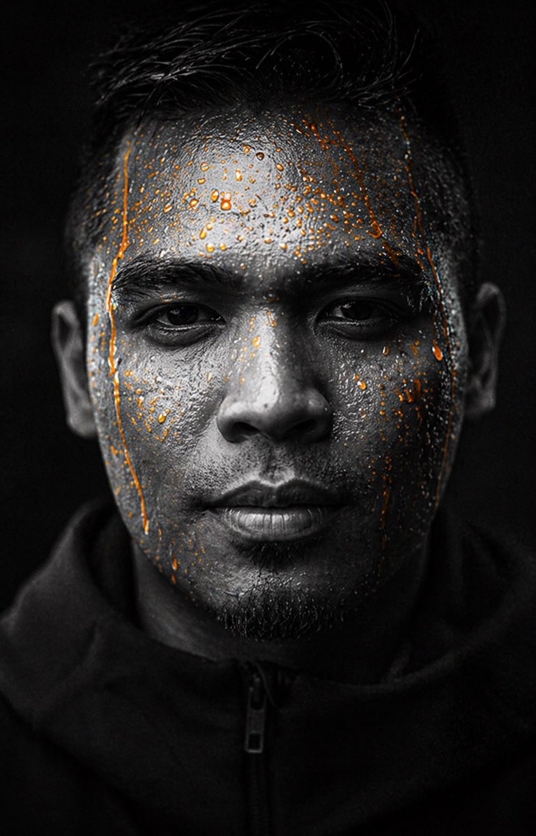 Dark Gatorade-Style Portrait，人像与摄影，人像、电影感、极简，案例输出图 1