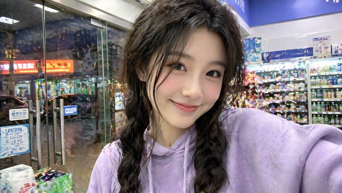 皇宫深处的御用快递驿站 / 宅男必看绝美二次元少女，角色设计，角色、二次元、角色设计，案例输出图 1